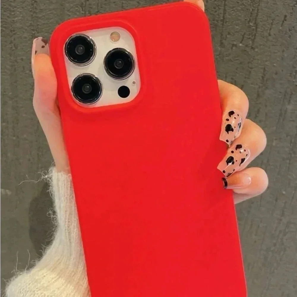 ⚠️Clearance iPhone 14/Pro/Pro Max Solid Red Phone Case